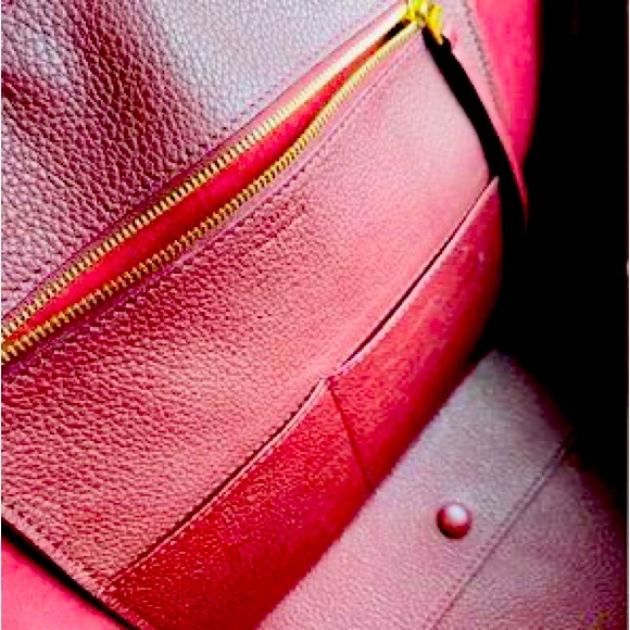 Celine handbag NWOT in wine/burgundy color. - Picture 3 of 5